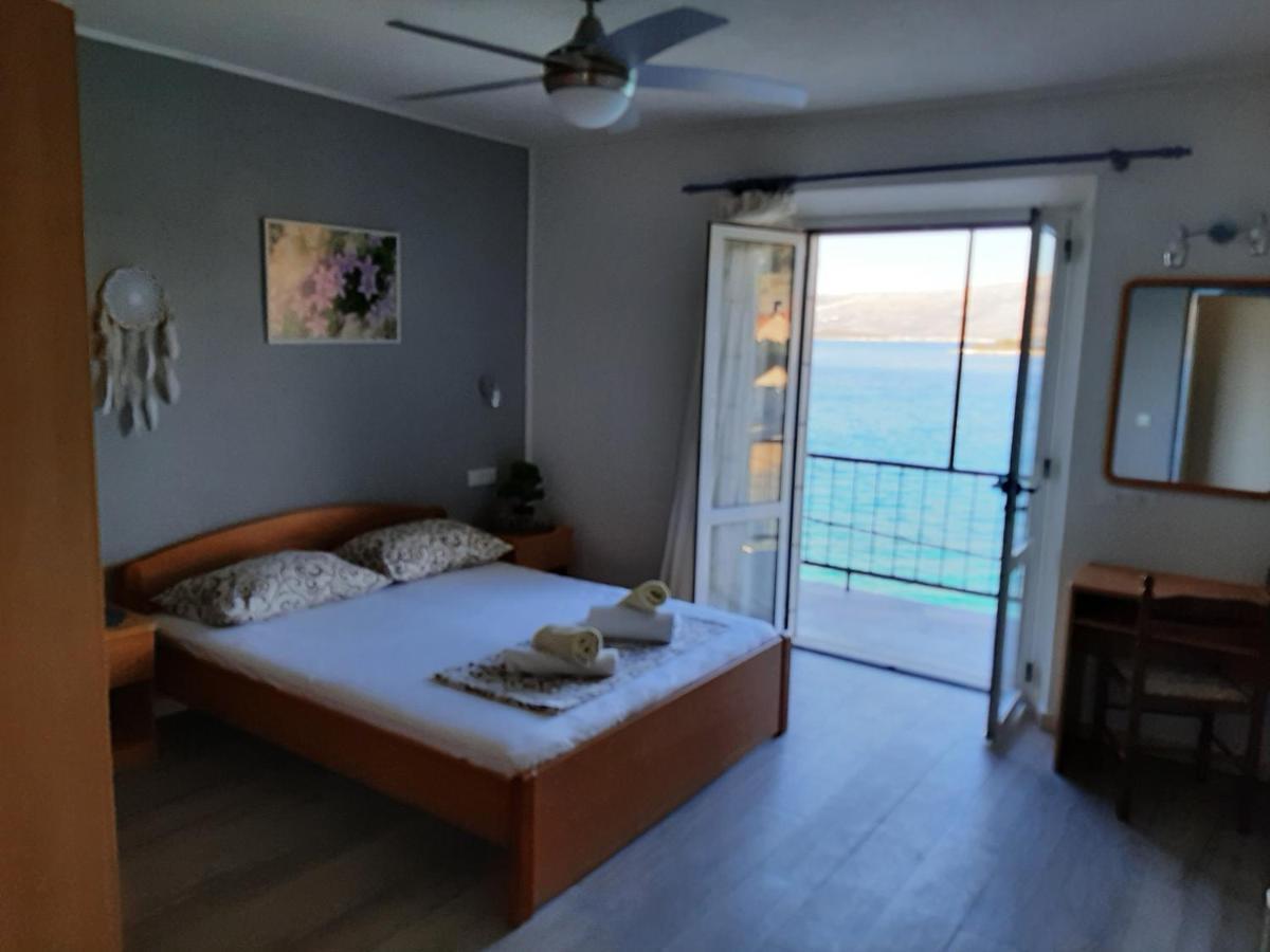 Apartments Skorin Lumbarda Ngoại thất bức ảnh