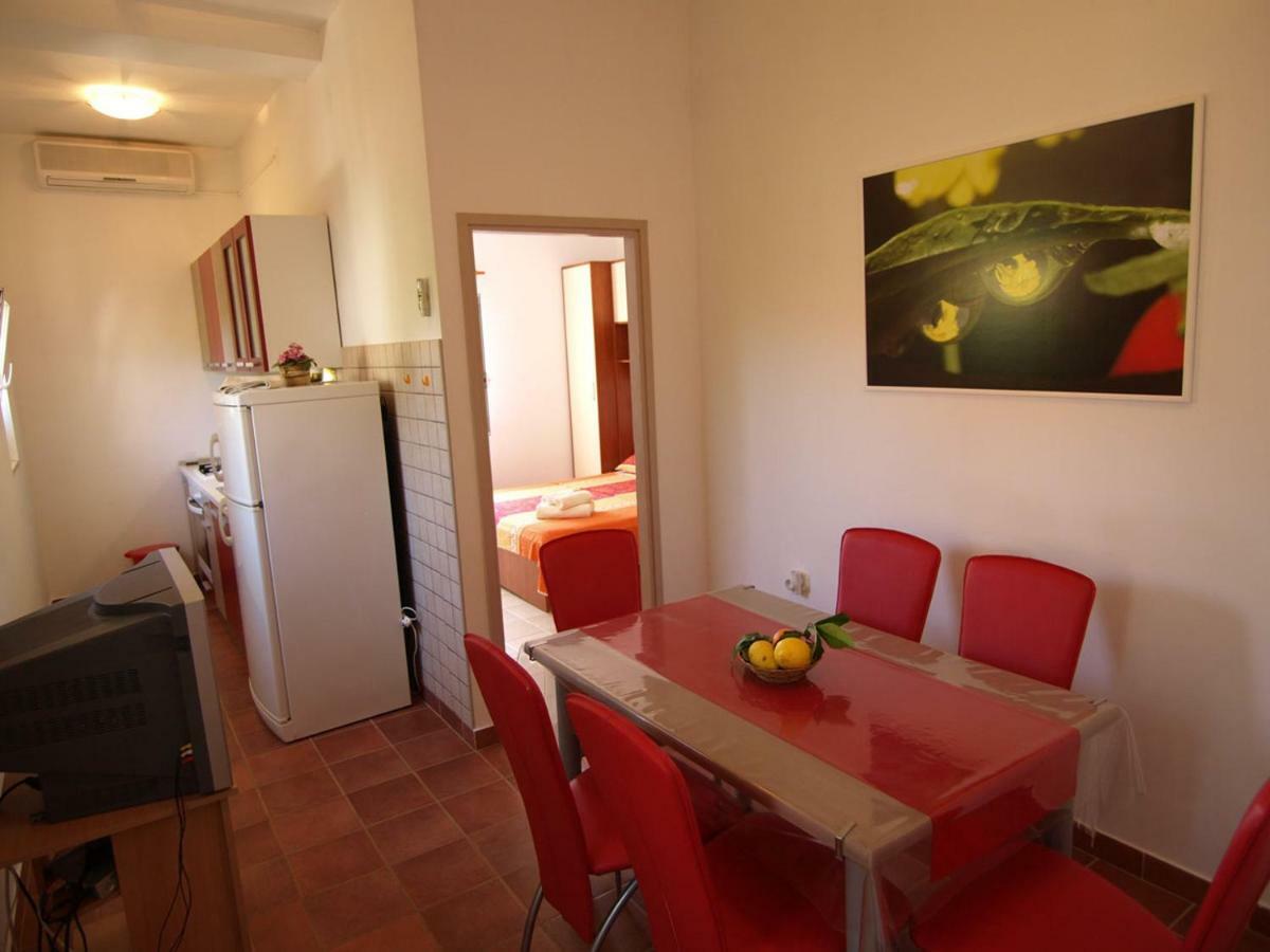 Apartments Skorin Lumbarda Ngoại thất bức ảnh